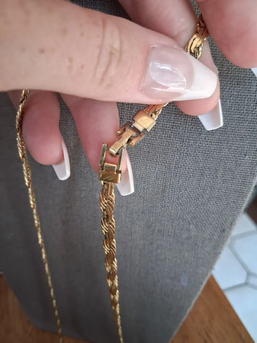 24 inch Trifari chain necklace